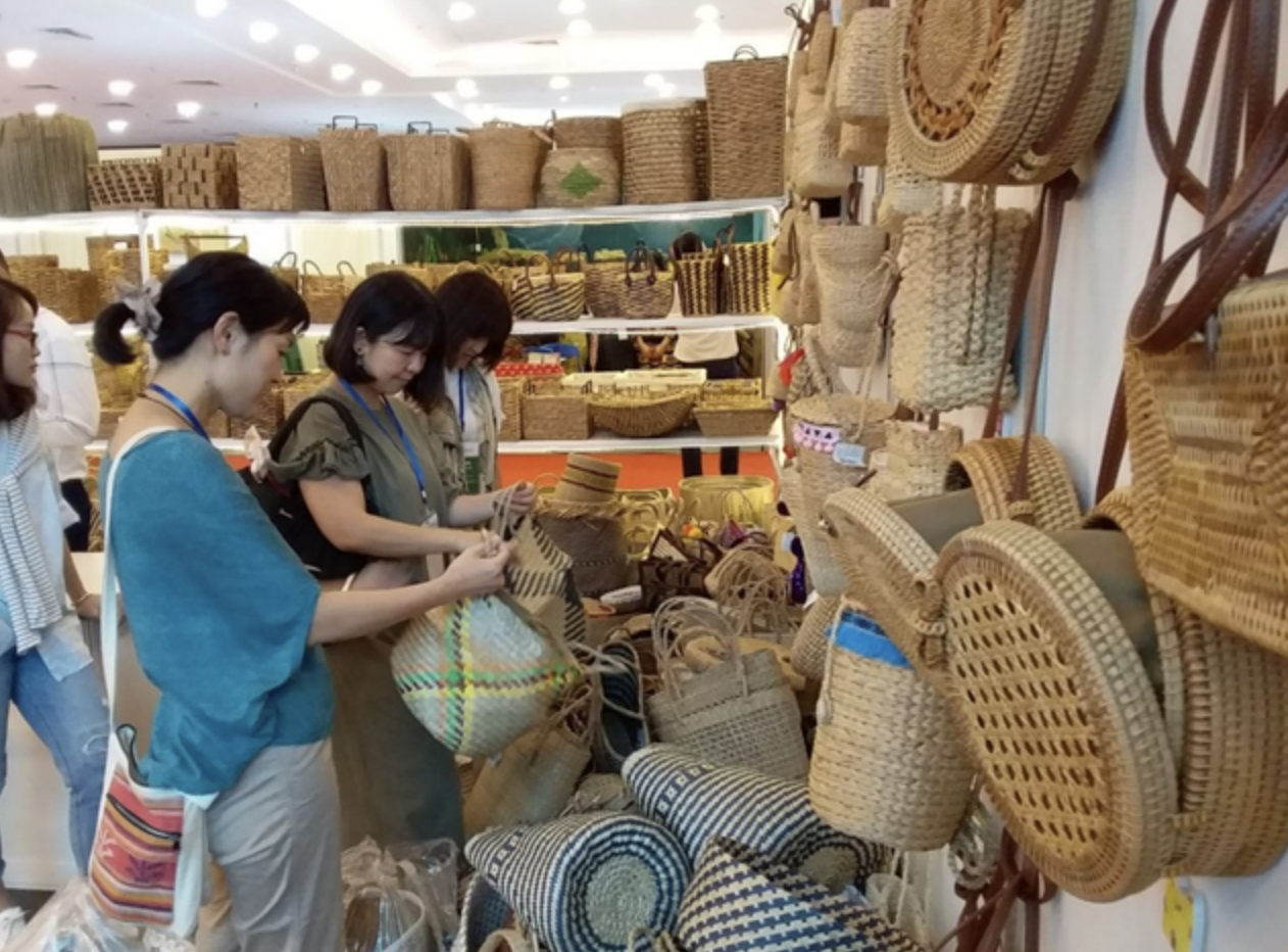 Mua Bán Thủ Công Mỹ Nghệ